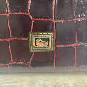 Dooney & Bourke Janine shoulder strap handbag